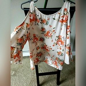Shoulderless Flower Pattern Blouse